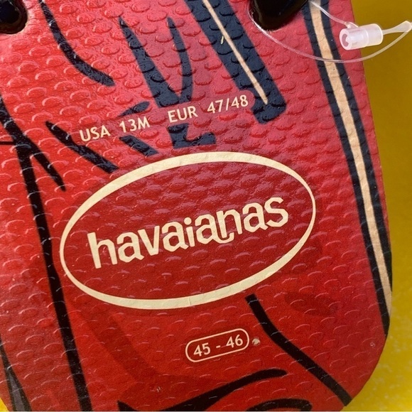 Havaianas X La Casa de Papel Flip Flops Sandals Money Heist size 13M NWT RARE - Picture 3 of 5